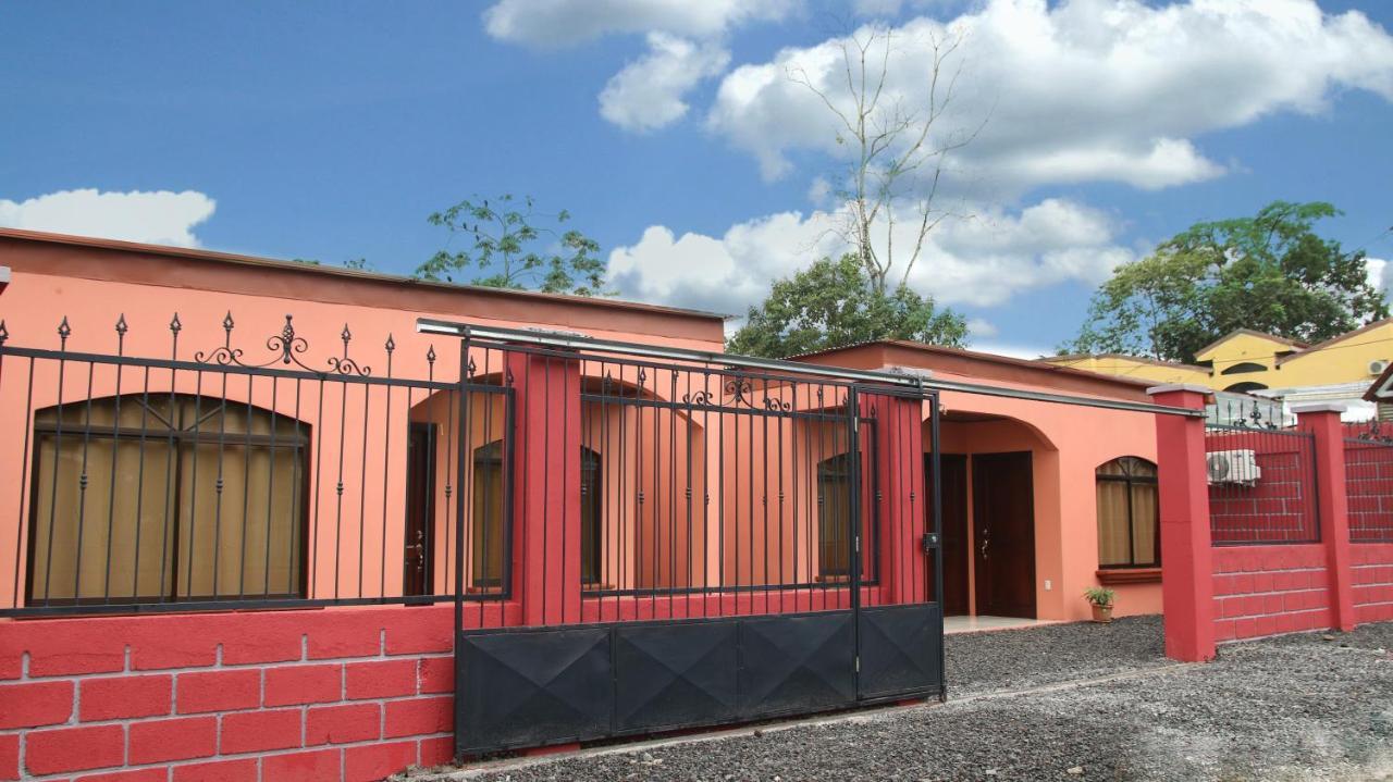 Apartament Arenal Red La Fortuna Zewnętrze zdjęcie